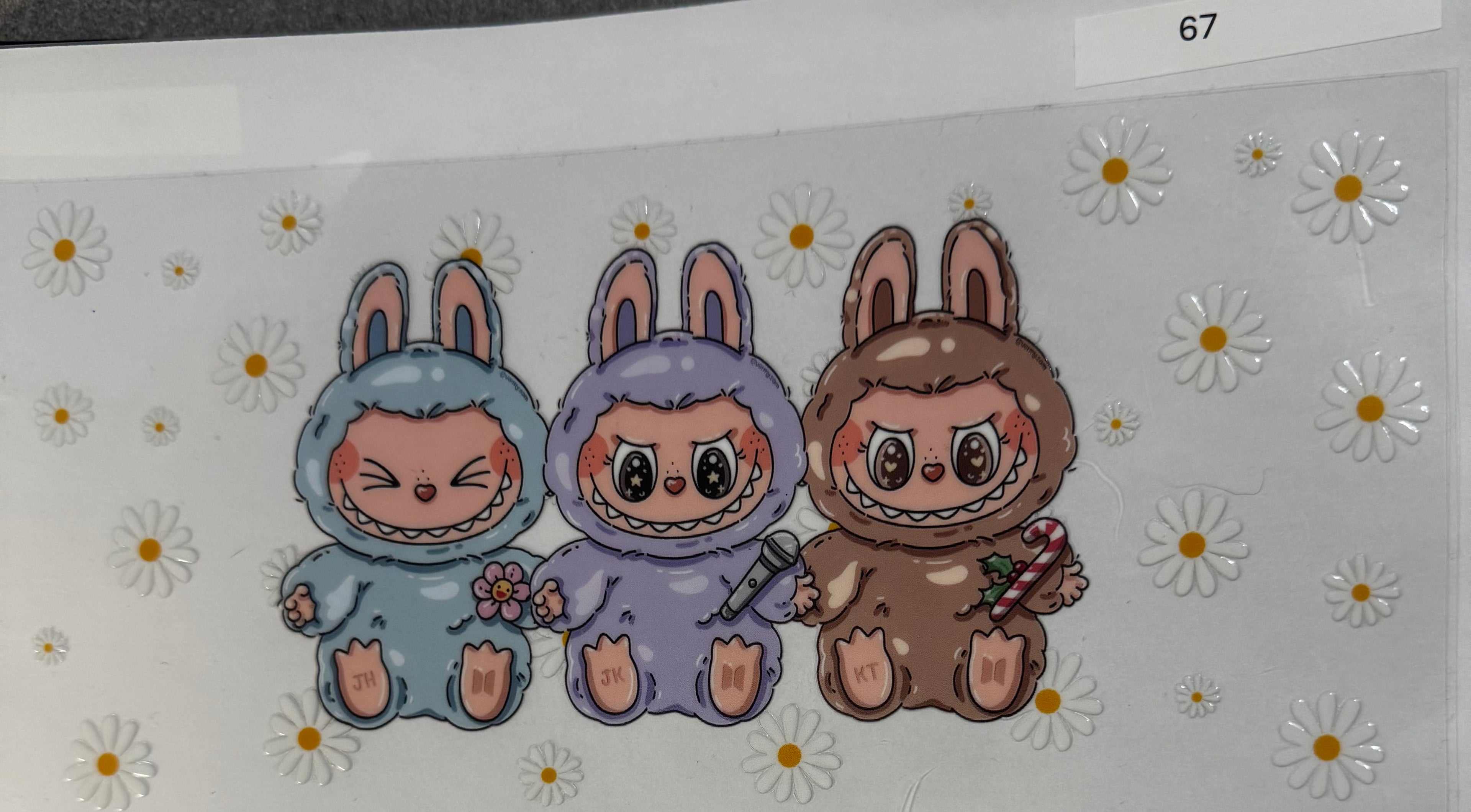 #67 Labubu and daisies